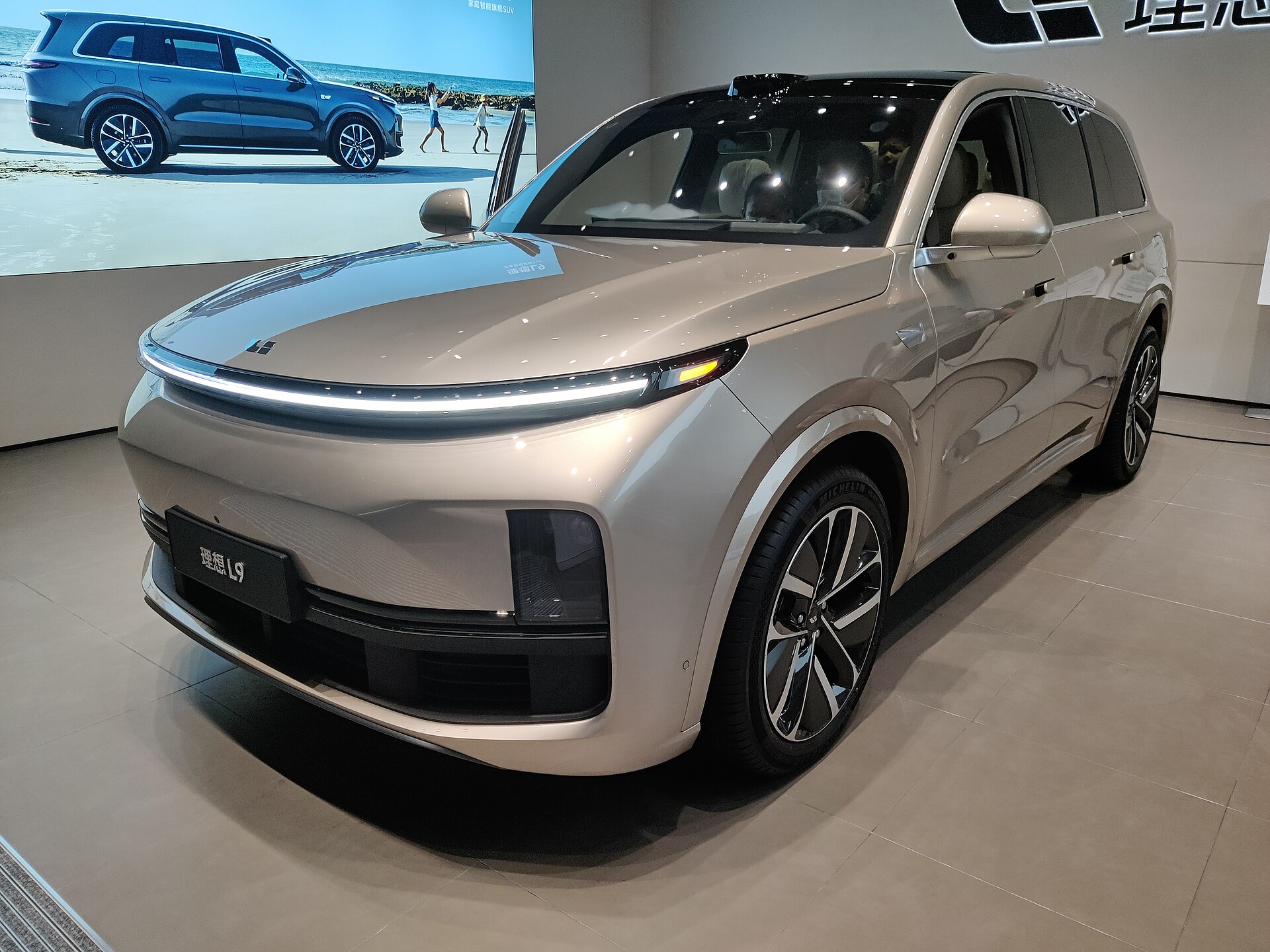 Li Auto L9 фото 3